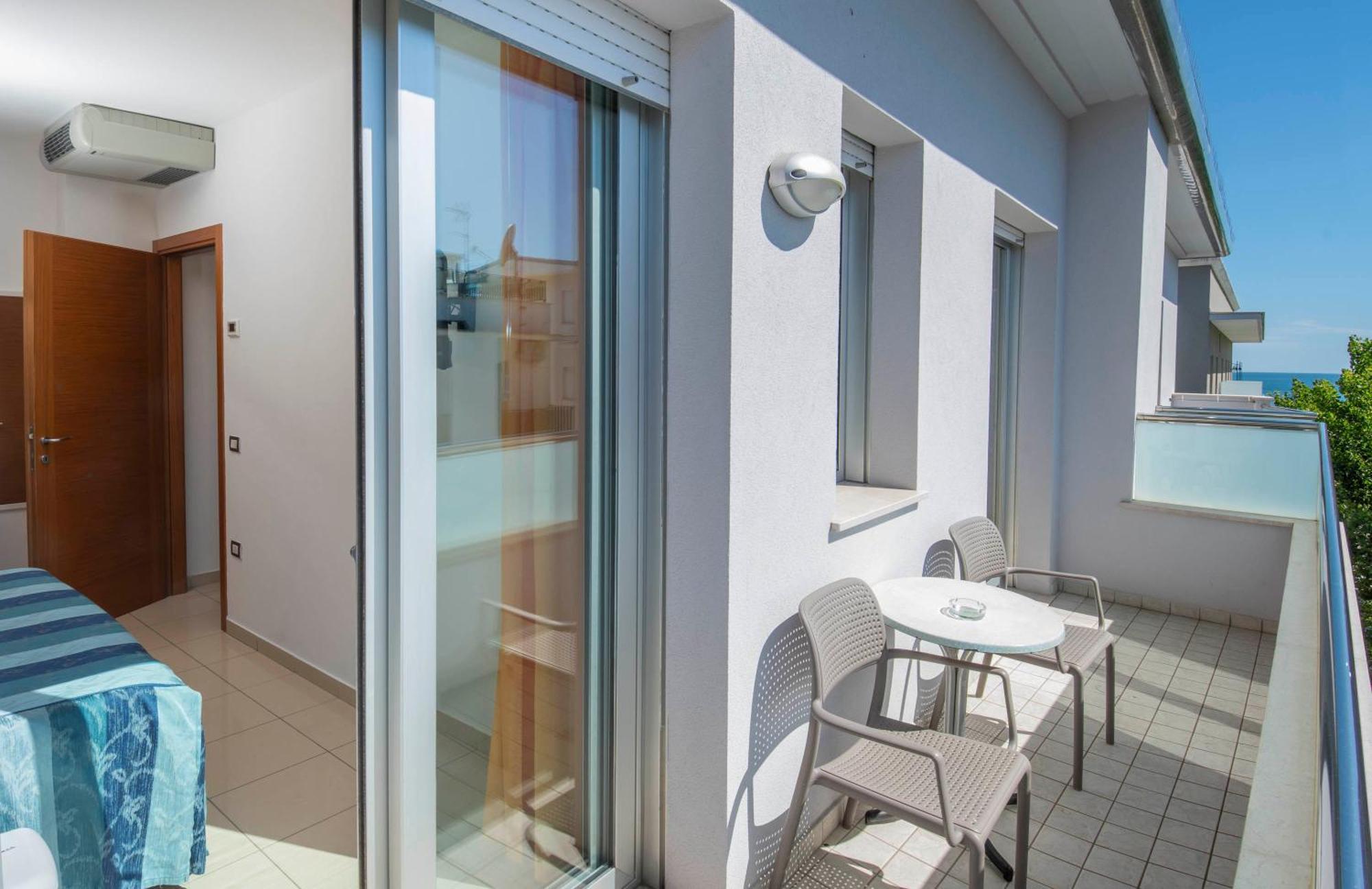 Residence Marzia Rimini Exteriér fotografie